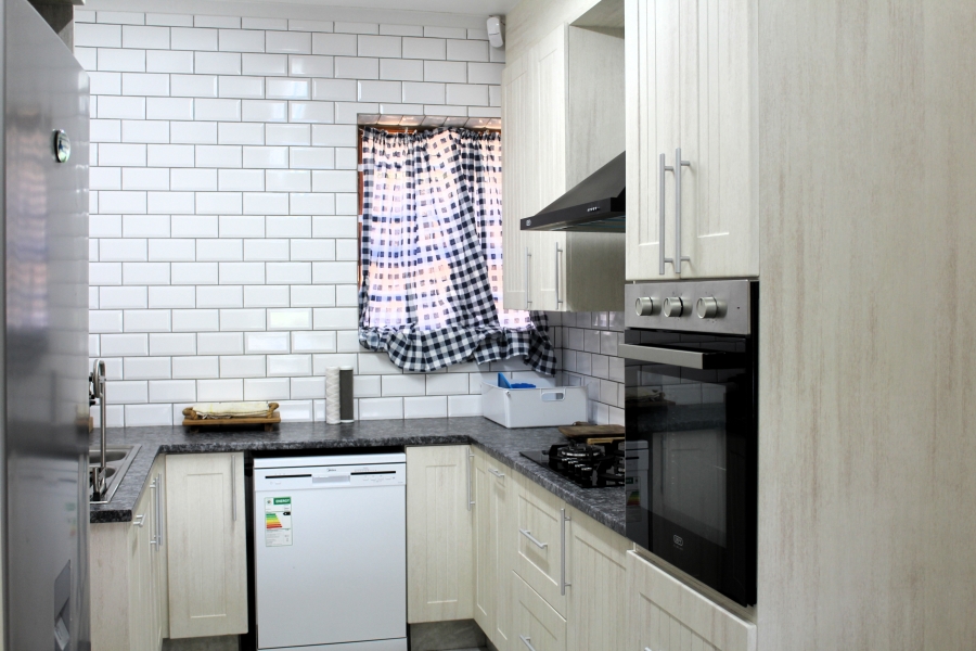 7 Bedroom Property for Sale in West Bank Eastern Cape